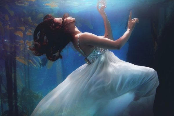 alice alinari apyidrna py unsplash
